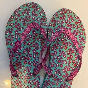 vera bradley flip-flops